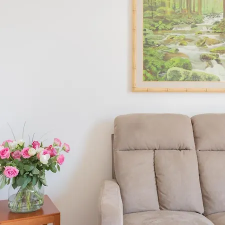 Tina's Window On By Rent Appartement Mezzegra