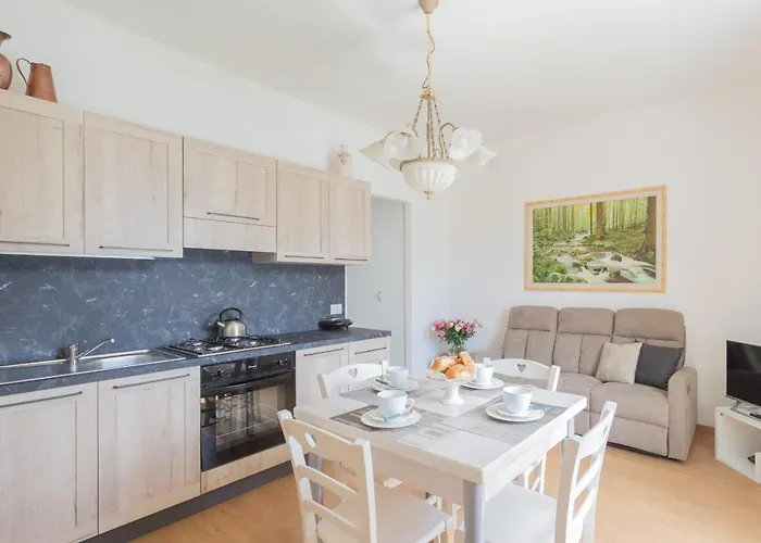 Tina's Window On By Rent *