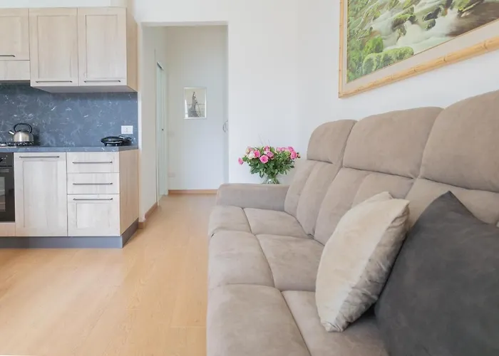 Tina's Window On By Rent *